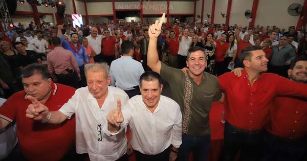 La Nación / “Va ser una extraordinaria fiesta republicana”, dice Cartes sobre la convención