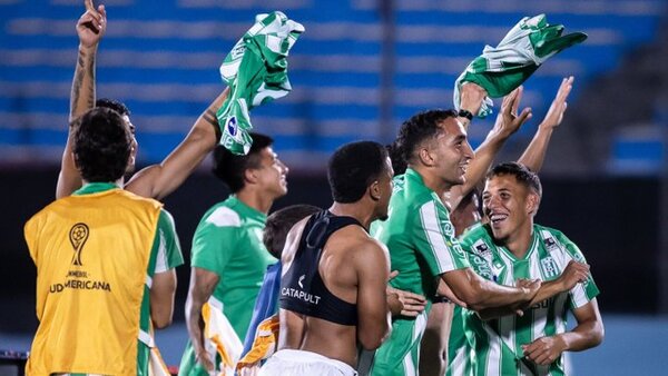 Racing gana con autoridad y avanza a fase de grupos de Sudamericana