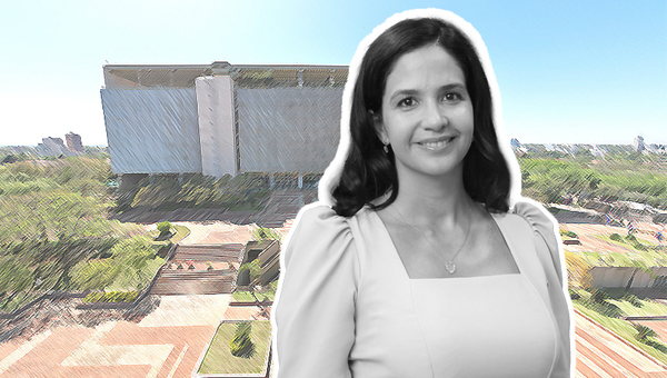 Adriana Jazmín Bernal: “El desafío está en generar una conciencia aseguradora en la población paraguaya”
