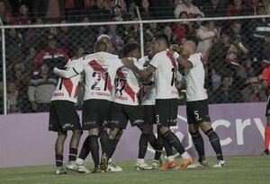 Copa Libertadores: Always Ready solamente pudo sacar ventaja mínima ante Nacional