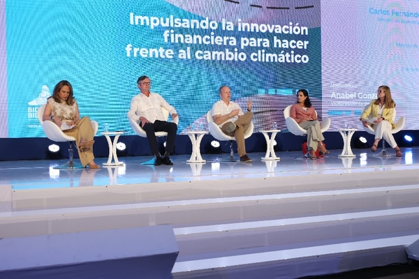 Paraguay impulsa su crecimiento mediante iniciativas amigables con el medio ambiente - .::Agencia IP::.