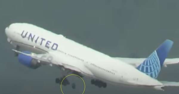 La Nación / Un Boeing 777 perdió una rueda al despegar en EE. UU.