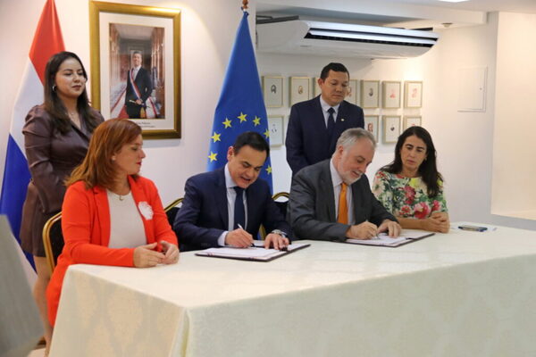 #8M: Cancillería y UE firman convenio para combatir violencia contra las mujeres - ADN Digital
