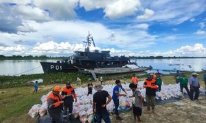 Luego de más de 30 días de aislamiento llegan víveres a Bahía Negra – Prensa 5
