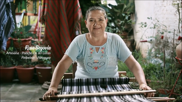 Hoy se celebra el día nacional del Poncho Para’i de 60 Listas, patrimonio cultural inmaterial de la Unesco - ADN Digital
