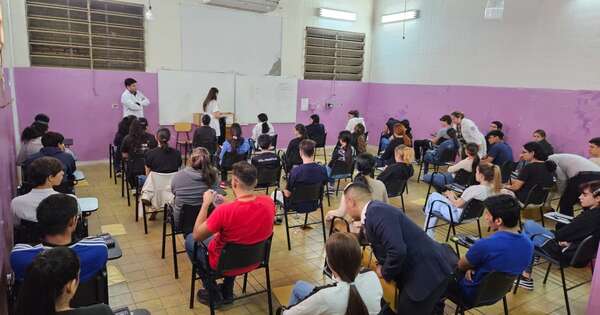 La Nación / Prosigue examen de ingreso en FCM UNA