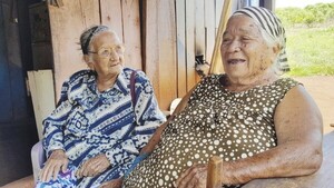 Dos hermanas se vuelven a abrazar 66 años después