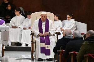 El papa pide a los curas “no preguntar demasiado” en la confesión - Mundo - ABC Color