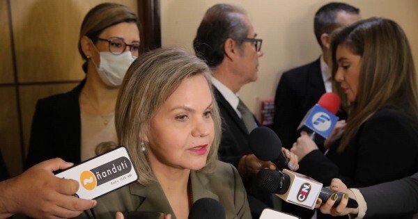 Lilian y Bachi patean la discusión por la presidencia del Senado para después de la convención