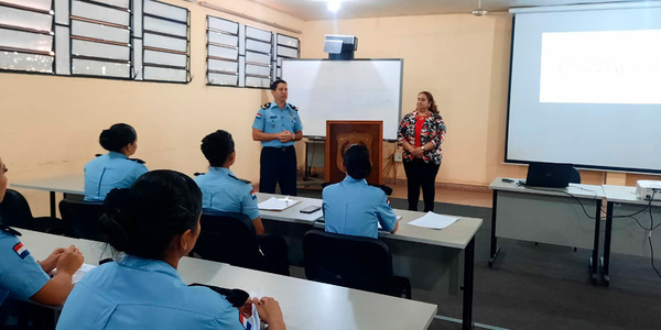 Dinapi capacita a personal policial sobre violaciones de derechos intelectuales - .::Agencia IP::.