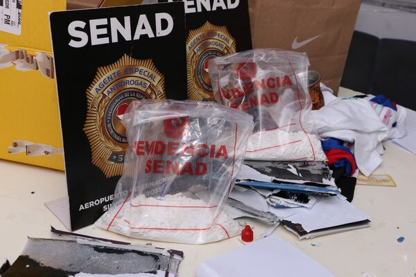 SENAD interceptó “narco-encomienda” que iba con destino a Tailandia