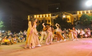 Mujeres protestaron contra las injusticias y disfrutaron de un festival en su día - La Tribuna