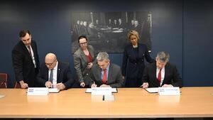 Policía Nacional firma acuerdo con el FBI para enfrentar al crimen organizado transnacional