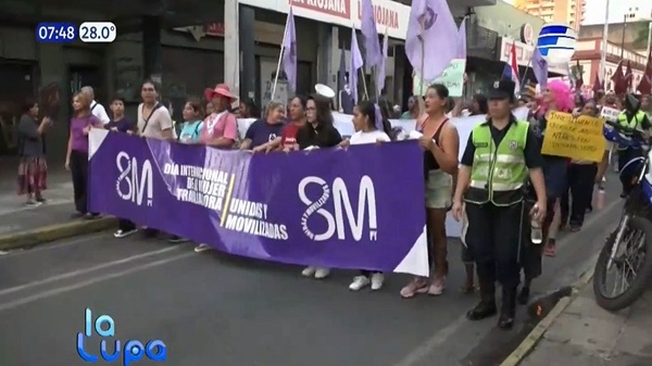 Mujeres exigen respeto a derechos laborales y políticos en marcha del #8M - Noticias Paraguay