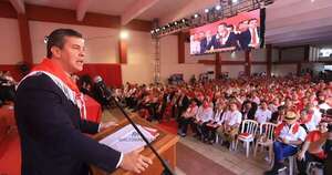 La Nación / Peña recordó que se afilió a la ANR en el marco de una convención