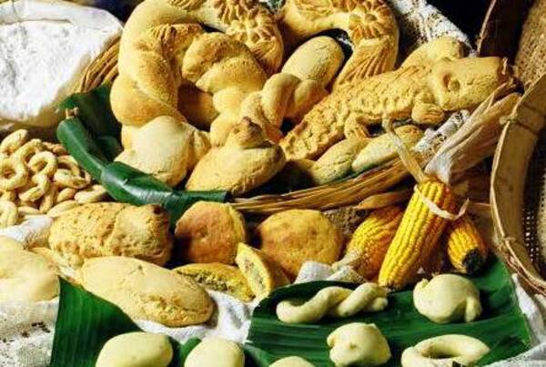 Chef e influencer italiano prueba la preparación de la chipa paraguaya y la elogia como "extraordinaria" - .::Agencia IP::.