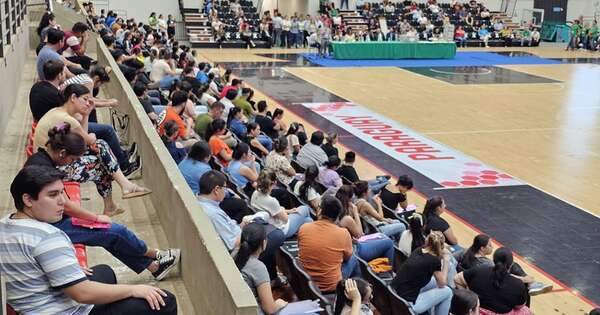 La Nación / Examen de Conarem fue observado por equipo MIR de España