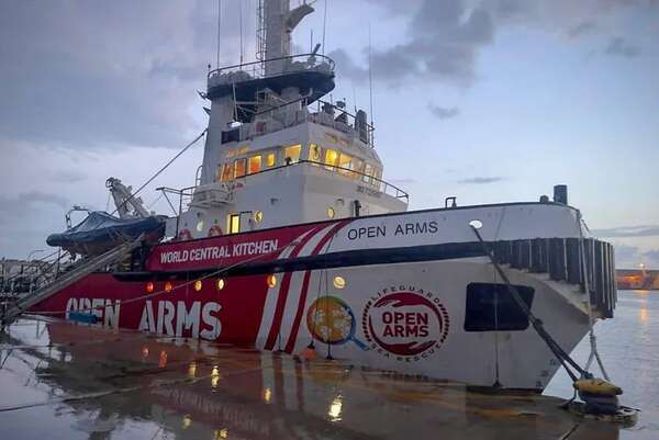El barco español Open Arms llevará 200 toneladas de comida a Gaza en un corredor marítimo - Mundo - ABC Color