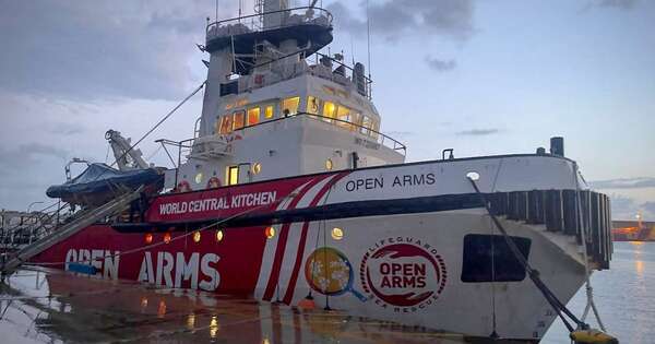 La Nación / A punto de zarpar el primer barco con ayuda humanitaria para Gaza