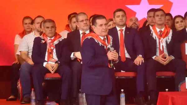 Convención de la ANR: Cartes dice que Paraguay depende de la salud del Partido Colorado