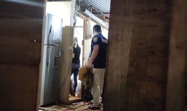 Dos ladrones asaltaron una construcción, uno fue abatido por el obrero - Noticiero Paraguay