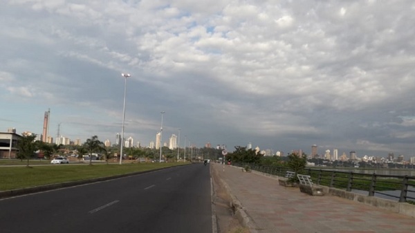 Domingo caluroso y con precipitaciones - Noticias Paraguay