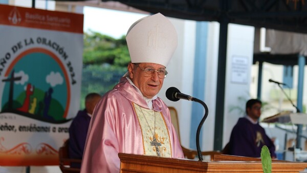 Obispo de Caacupé critica que la palabra "amor" se volvió "tan común y sin contenido"