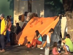 Vecinos, indígenas, policías y el INDI, en un problema de nunca acabar - La Tribuna
