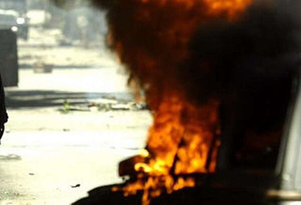 México: manifestantes incendian patrullas en Guerrero