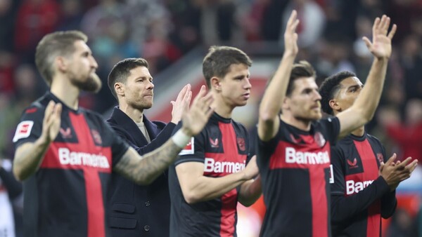 El Leverkusen da otro paso hacia el título