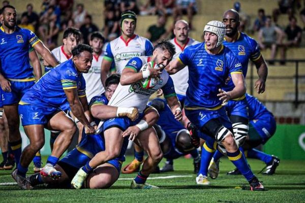 Yacaré XV con un holgado triunfo es nuevo segundo en Súper Rugby