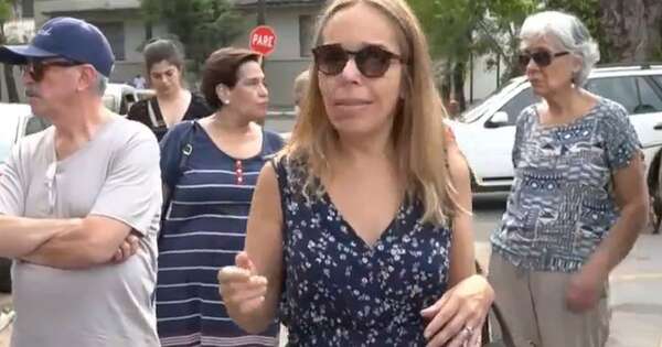 La Nación / Vecinos protestan por el auge de la delincuencia en el barrio Las Mercedes de Asunción