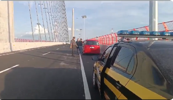 Multa por estacionar en el Puente Héroes del Chaco es de G. 515.500