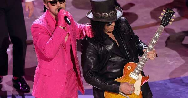 La Nación / Ryan Gosling llenó los Óscar de rock con Slash