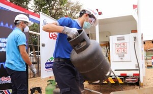 Petropar mantiene precios de gas pese a reajuste en el sector privado
