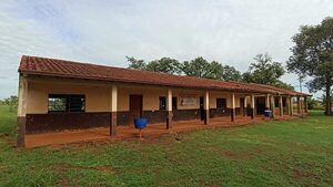 Escuela marginada por autoridades de Minga Guazú necesita ayuda urgente - La Clave