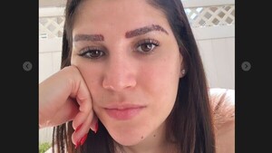 Doñita de La Pantera he’i le dejaron ndaje sin cejas