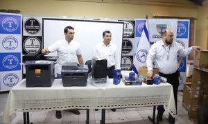 Gobernación donó equipos electrónicos a la Facultad de Ciencias y Tecnología UNCA