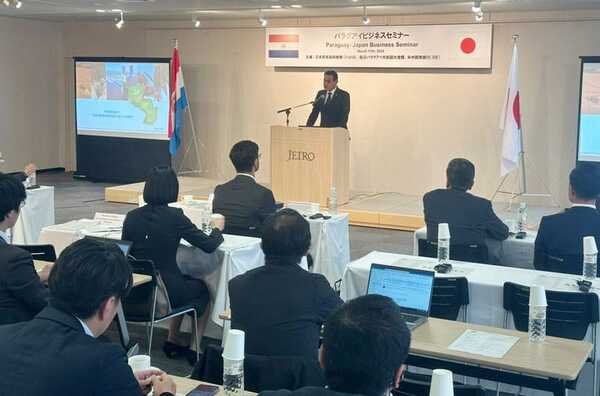 Canciller presenta ventajas y fortalezas del Paraguay en seminario empresarial en Japón - .::Agencia IP::.