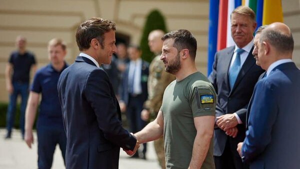 Macron prometió a Zelenski «rápido» envío de misiles a Ucrania