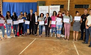 Mujeres privadas de libertad de Cambyretá se convierten en artesanas del ñandutí