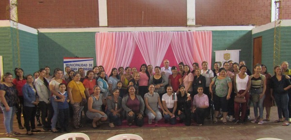 Primer Conversatorio en conmemoración al Día Internacional de la Mujer en San Juan del Paraná