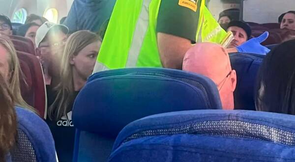 Huesos rotos, golpes fuertes, sangre y terror a bordo: “incidente técnico” armó sarambi en un vuelo