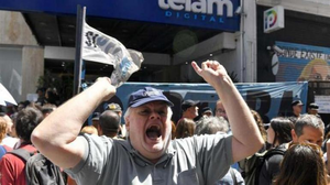 Los trabajadores de la agencia estatal argentina de noticias Télam rechazan el retiro voluntario