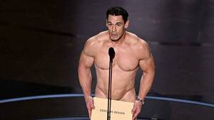¿John Cena apareció realmente opívo en los Oscar? ¡Mirá el truco que usó!