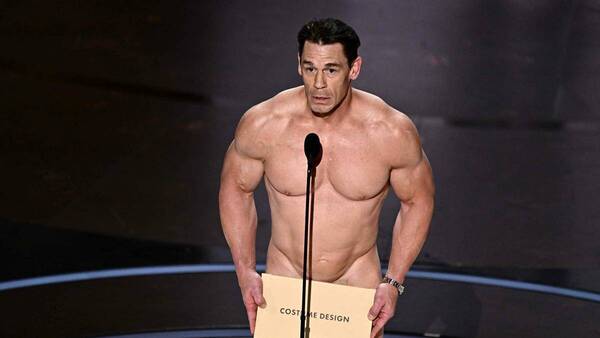 ¿John Cena apareció realmente opívo en los Oscar? ¡Mirá el truco que usó!