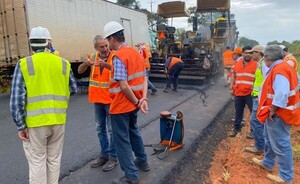 Comitiva del Banco Mundial verificó avances del proyecto de conectividad Malla Norte - .::Agencia IP::.