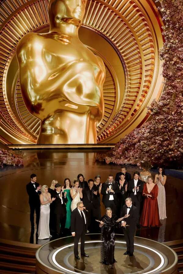 “Oppenheimer” conquista a unos Óscar que se rindieron a sus pies - Cine y TV - ABC Color