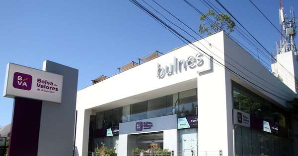 La Nación / Mercado bursátil debe seguir evolucionando, afirman
