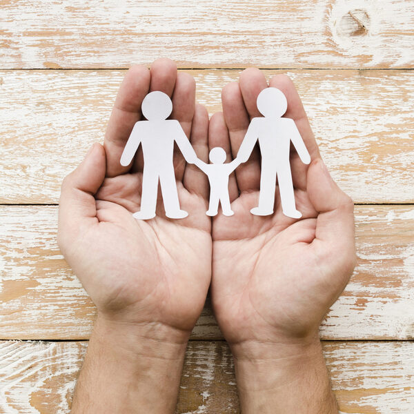 ¿En qué consisten las mesas de protección social para combatir la pobreza en áreas críticas? - MarketData